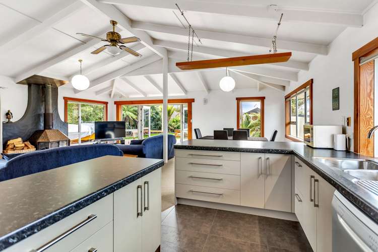 45 South East Highway Whitianga_5