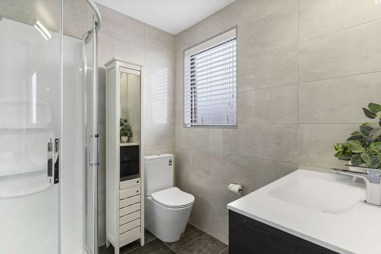 63 Eighth View Avenue Beachlands_23