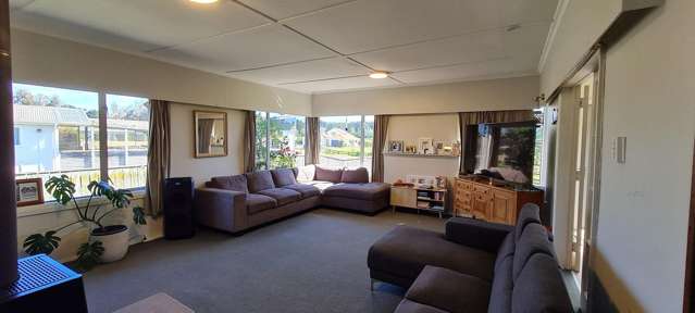 573 Waitarere Beach Road Waitarere Beach_2
