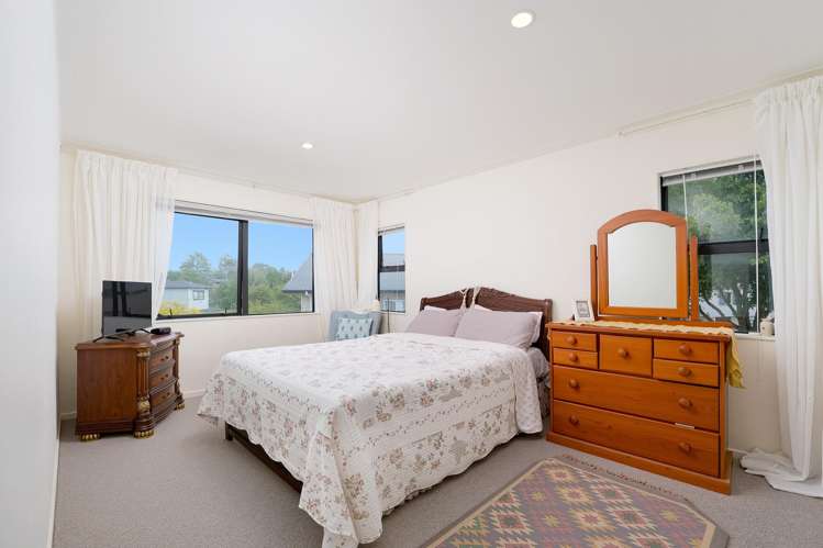 20 Pyramid Place Glen Eden_3