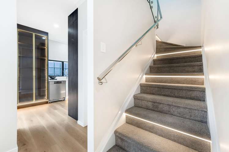 Lots 1-4/23 Bradbury Road Botany Downs_12