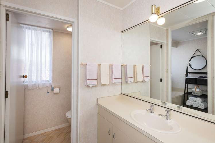 378 Nelson Road Riverdale_16