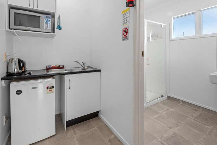 27 Selwyn Road Paihia_12