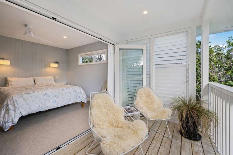 25 Riverside Drive Point Wells_13