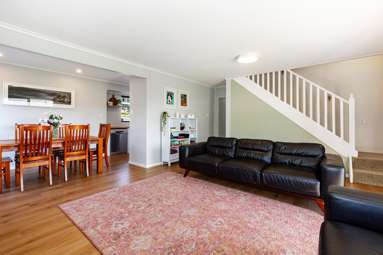 23 James Cook Drive_2