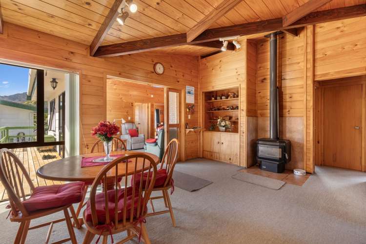 17 Huia Street Waikawa_10