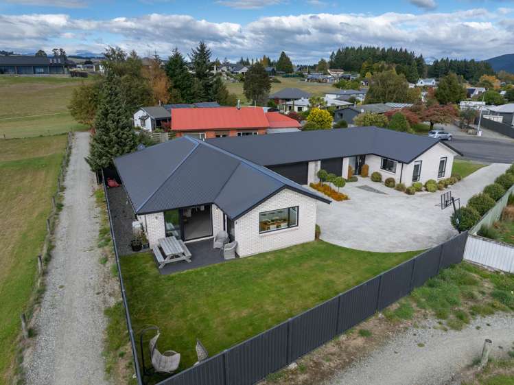 3B Ritchie Court Te Anau_23