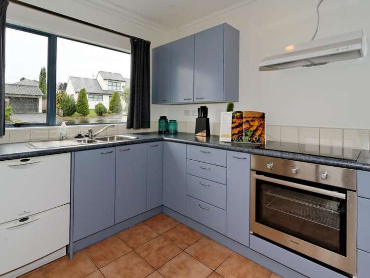 72d Seabrook Avenue New Lynn_5