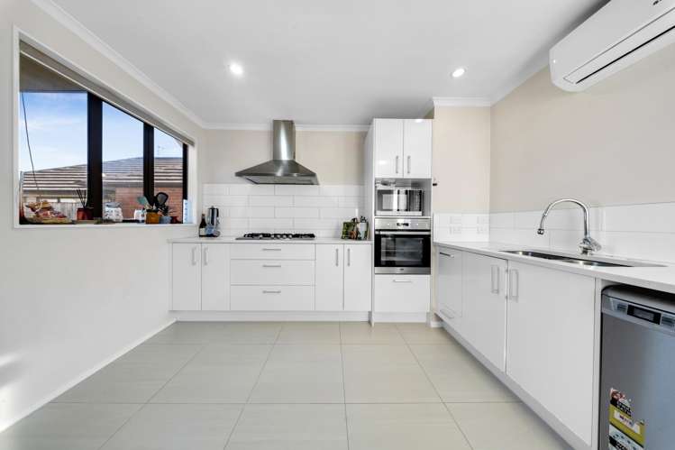 13 Whekau Drive_5