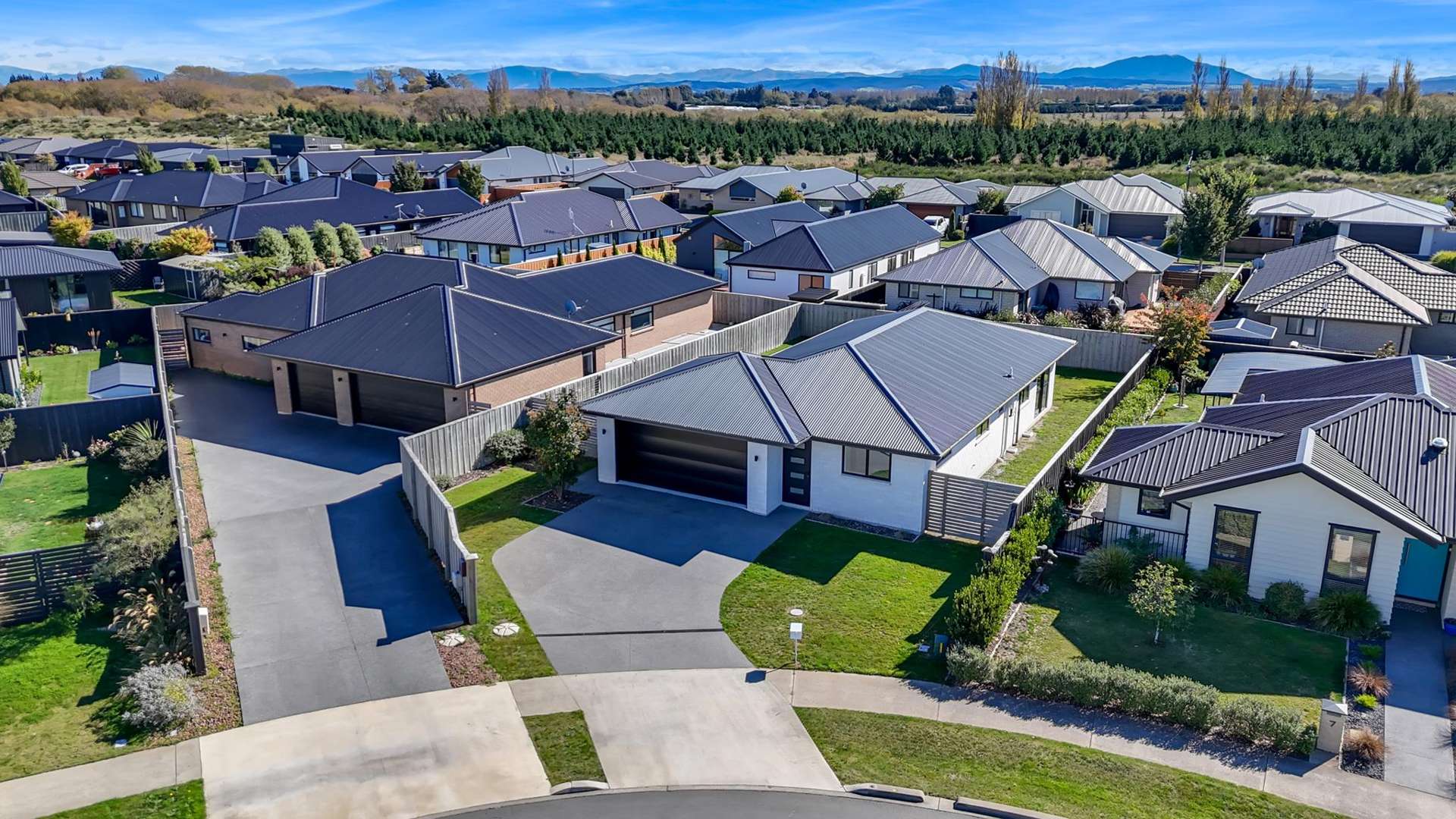 5 Helicon Street Pegasus_0