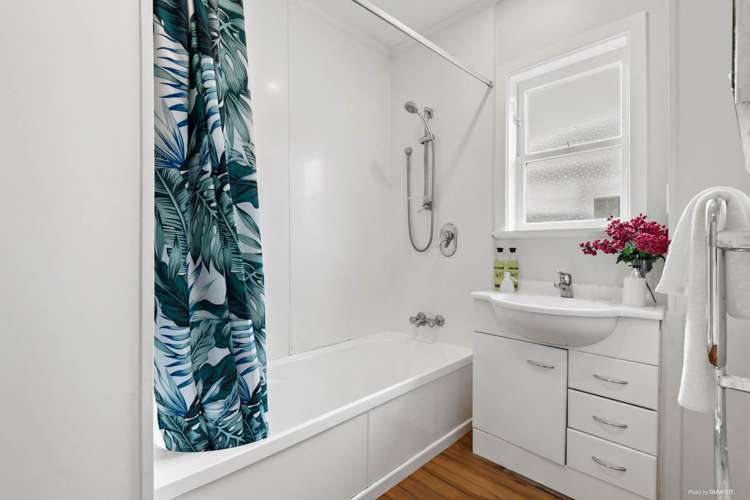 1/93 Lake Road Belmont_15