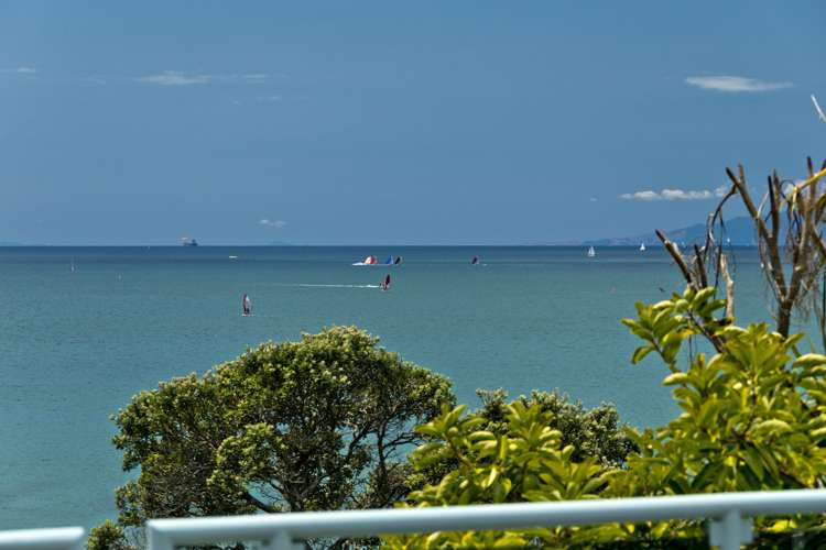 32 Whitby Crescent Mairangi Bay_20