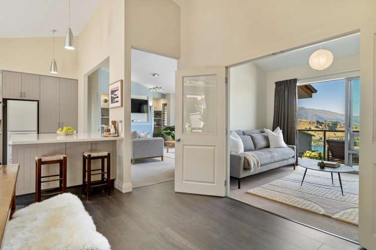 8 Stone Ridge Place Queenstown_8