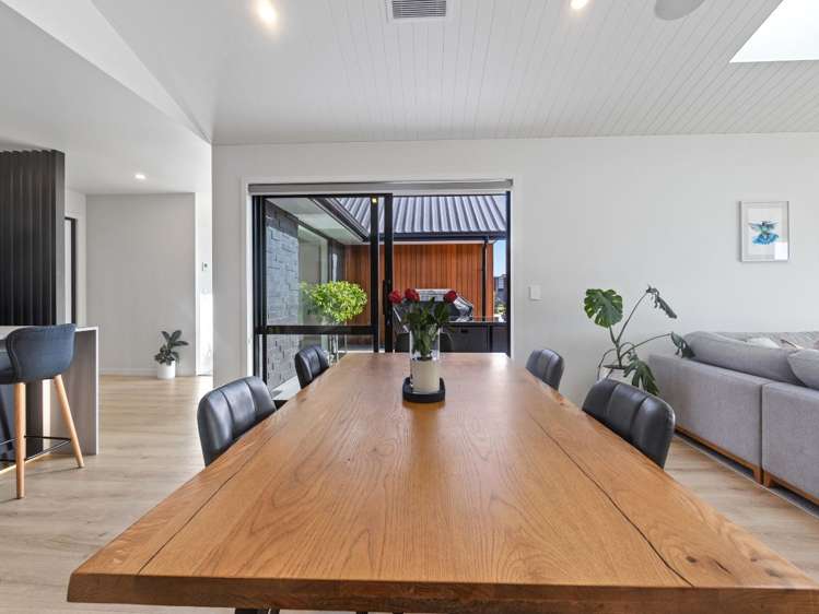 83 Sunline Drive Leamington_6