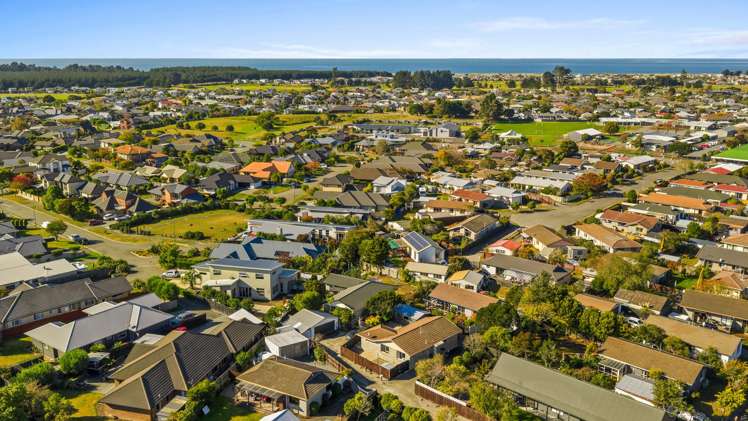 1/102A Queenspark Drive Parklands_20