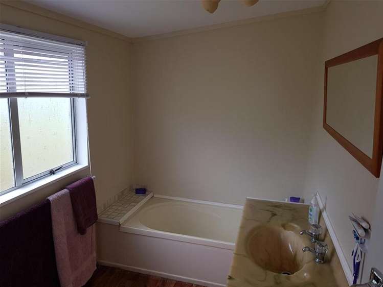 278 State Highway 12 Omapere_19