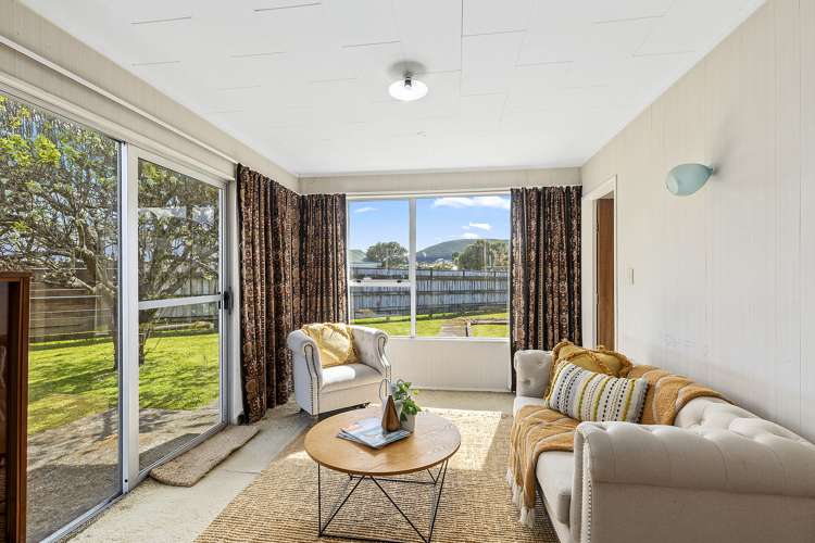 146 Main Road Tawa_17