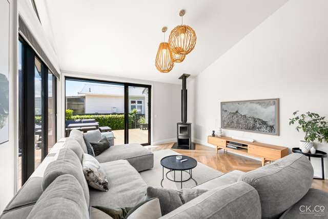 42 Tui Street Alicetown_3