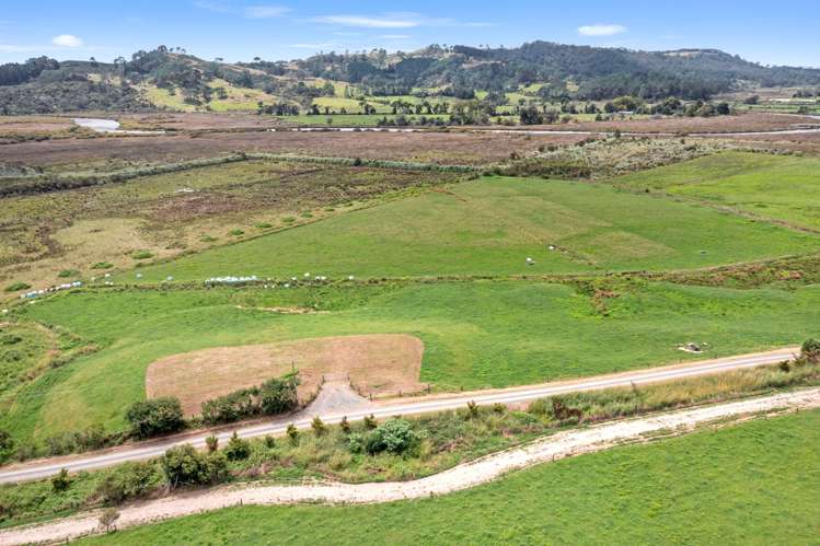 2 Camp Road Whitianga_7