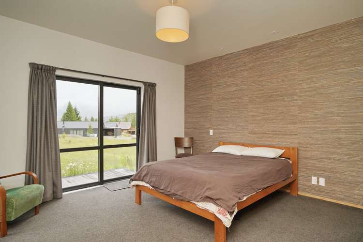 8 Cheeseman Terrace Castle Hill_7