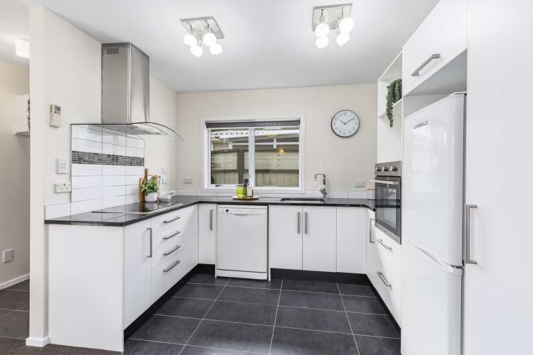 19b Hinau Street Tawa_13