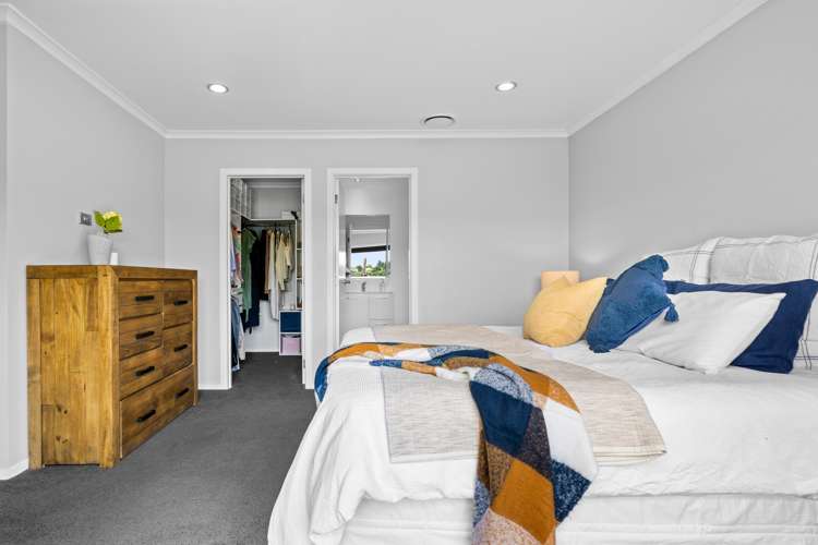 39 Alpers Ridge Leamington_13