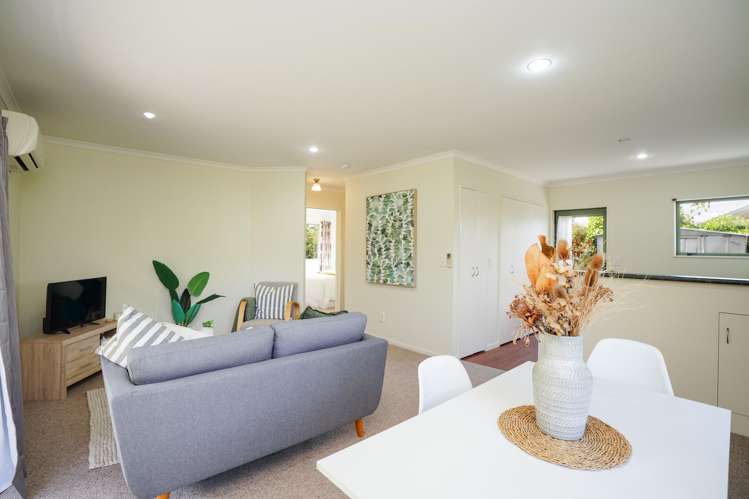 131-131A Lorn Street Glengarry_7