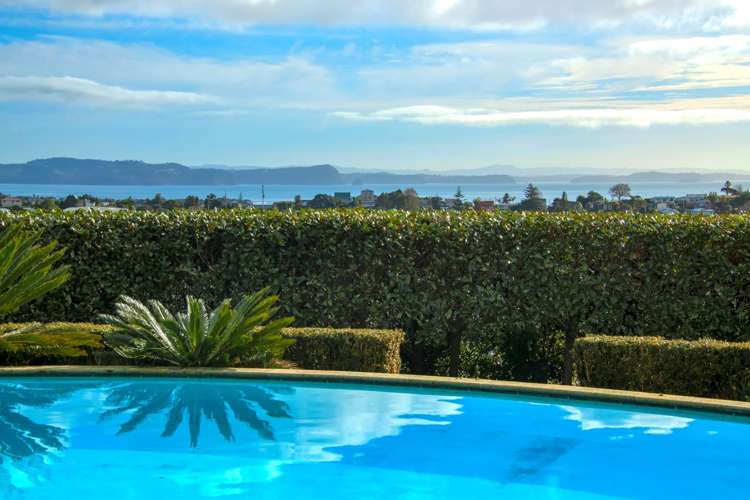 1 Myra G Place Stanmore Bay_21