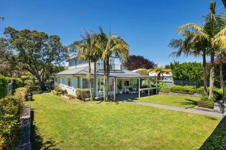 1 Douglas Avenue Mount Albert_35