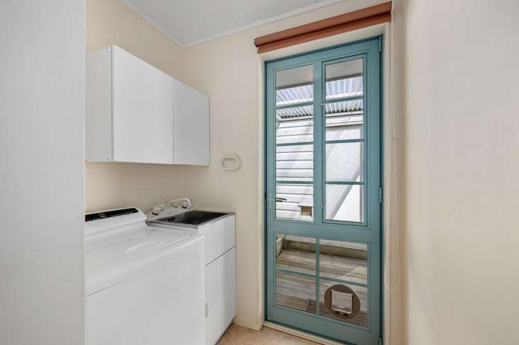 1693 Queen Charlotte Drive Queen Charlotte Sound_14