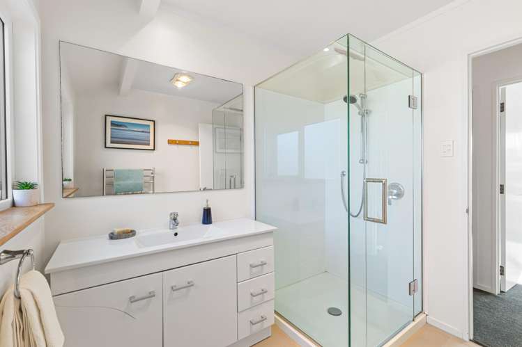 56B Glen Road Ranui_21