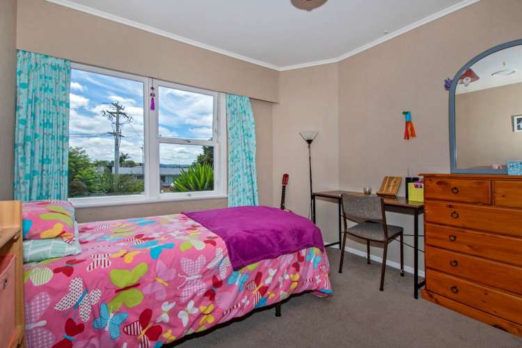 29 Te Puia Street Kamo_11