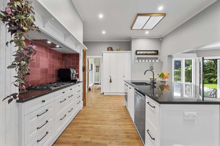 18 Ridge Lane New Plymouth Central_14