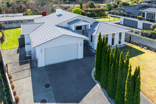 29 Magnolia Rise Waipahihi_1