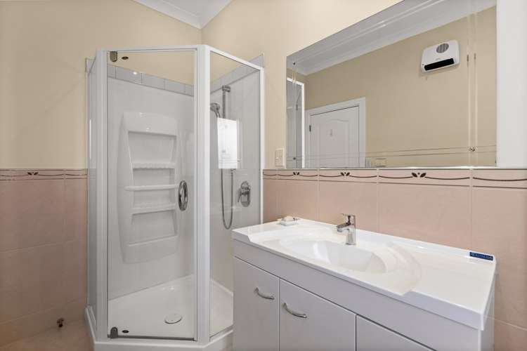 59 Russell Robertson Drive Havelock North_16