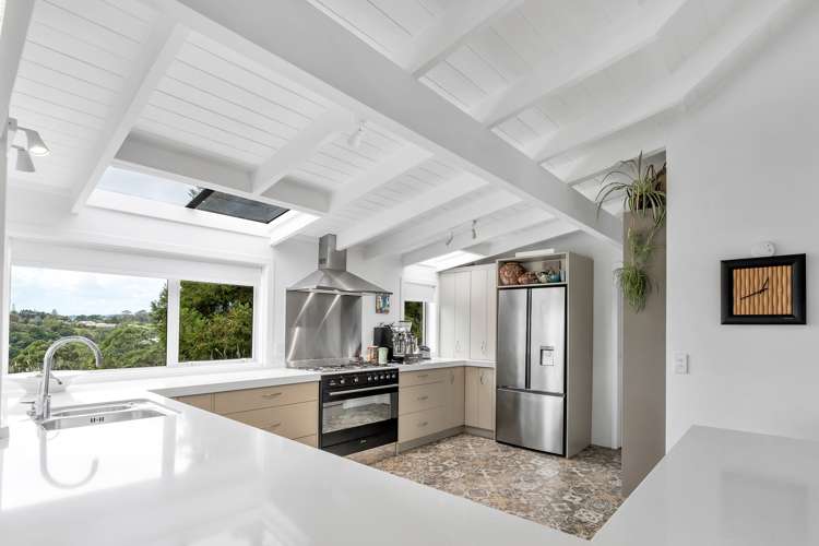 217 Point View Drive East Tamaki Heights_5