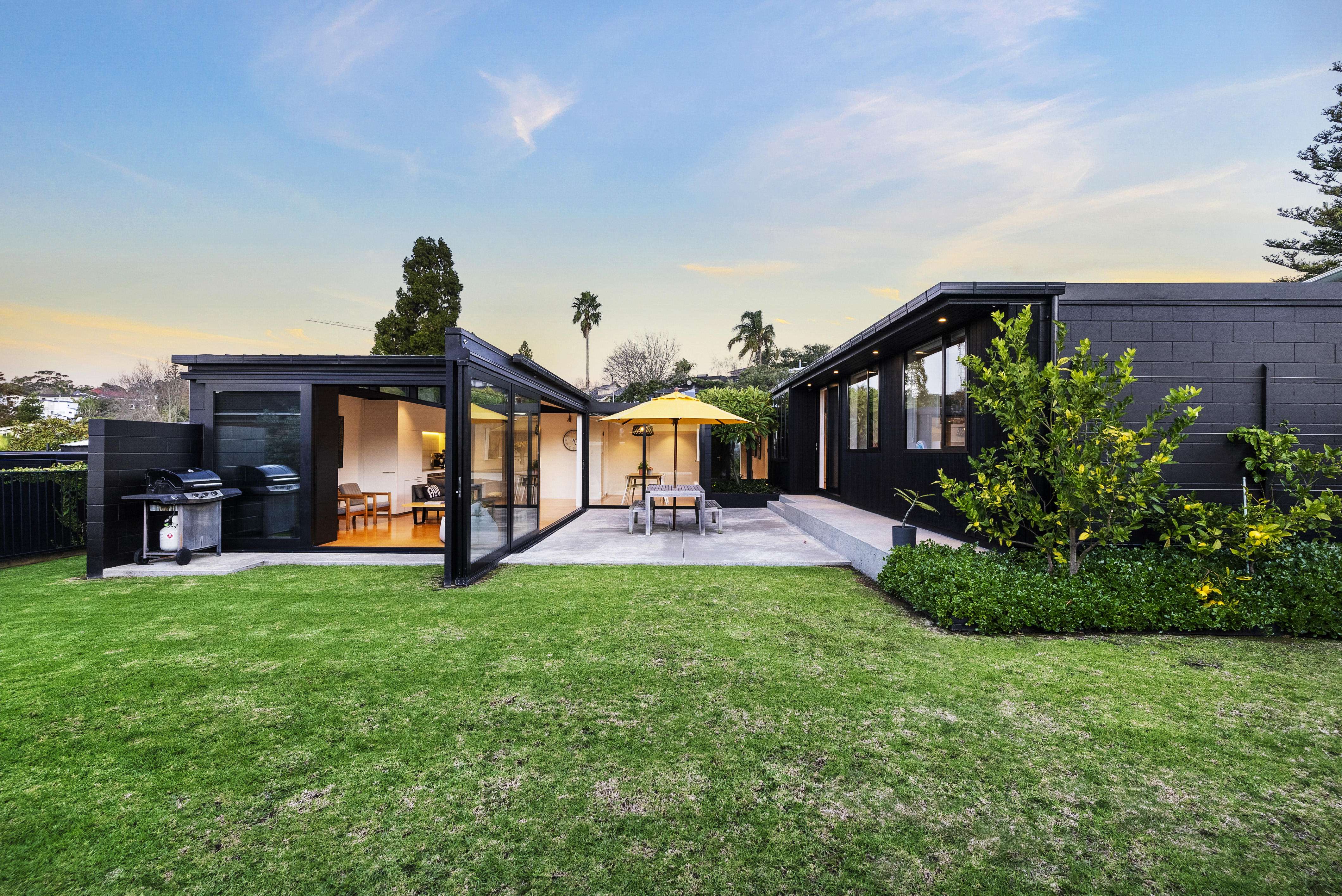 white two storeyed hosue with swimming pool  6 Arney Road, remuera, Auckland