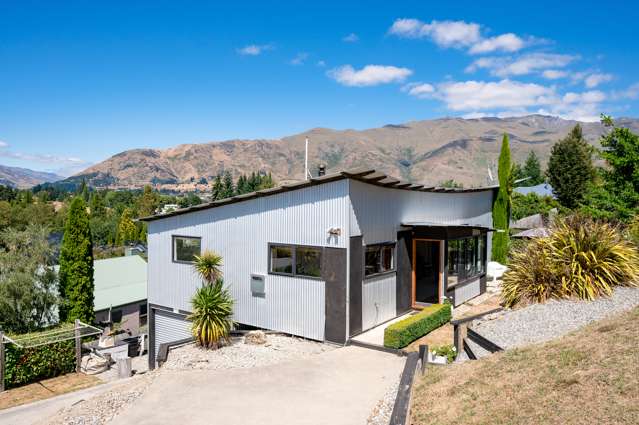 16 Plantation Road Wanaka_1