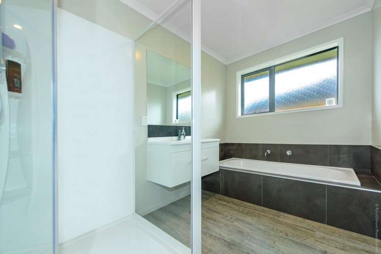 27 Zinnia Way Wigram_25