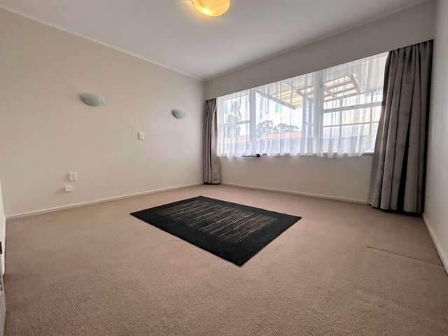 1/193 Queen Street Pukekohe_3