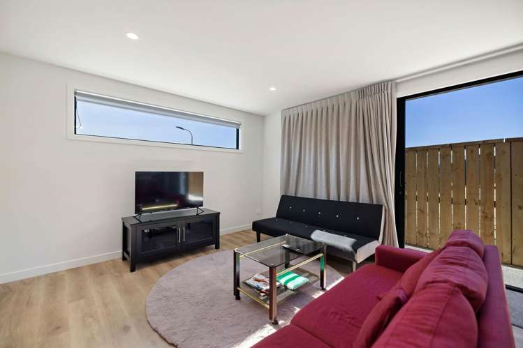 6 Shallow Close Jacks Point_24