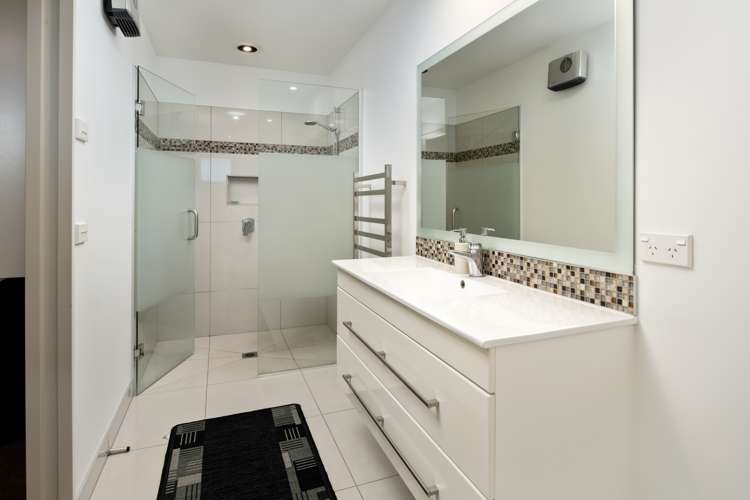 6 Windsor Close Springlands_8