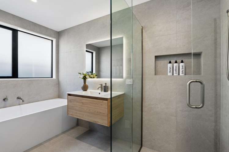 82 Whitehorn Drive Lincoln_20