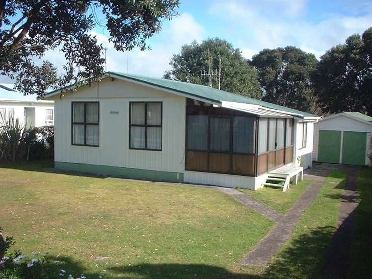 92 Dillon Street Waihi Beach_0