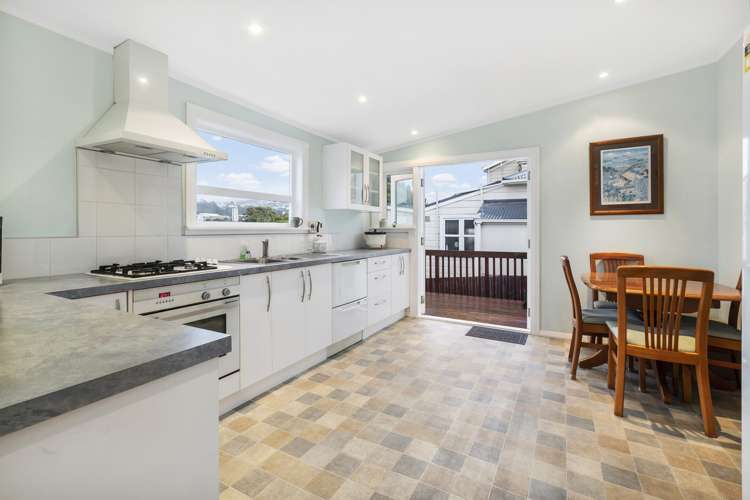 14 Levy Street Mount Victoria_3