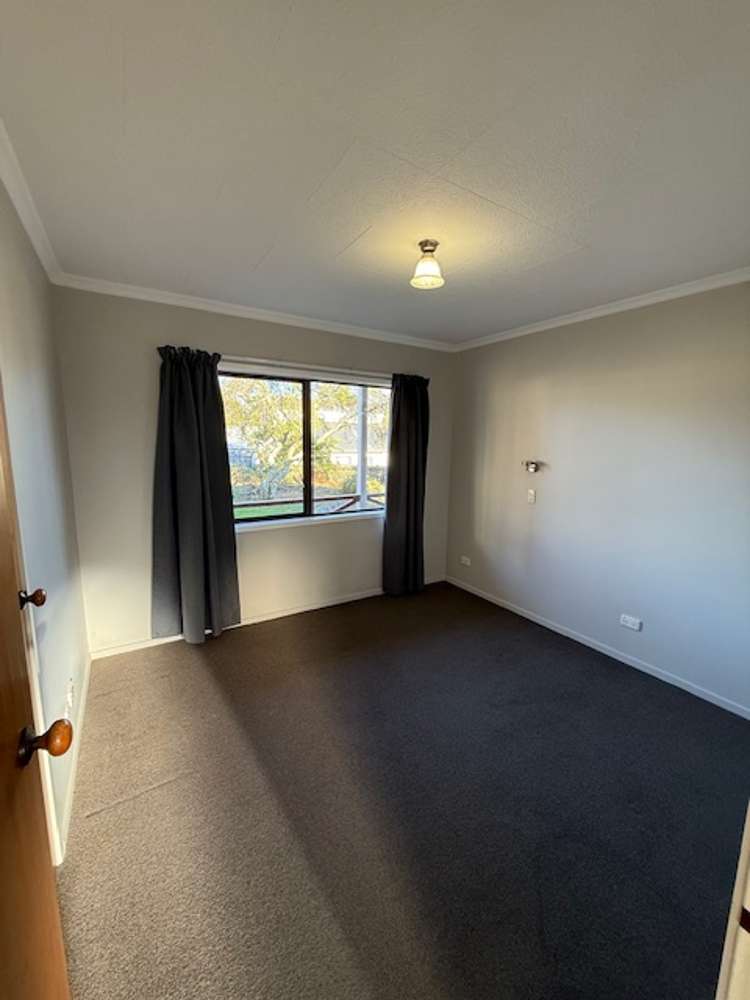 14 Dunn Street Egmont Village_12