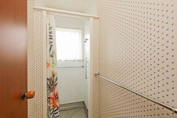 2/804 Duke Street Mahora_12