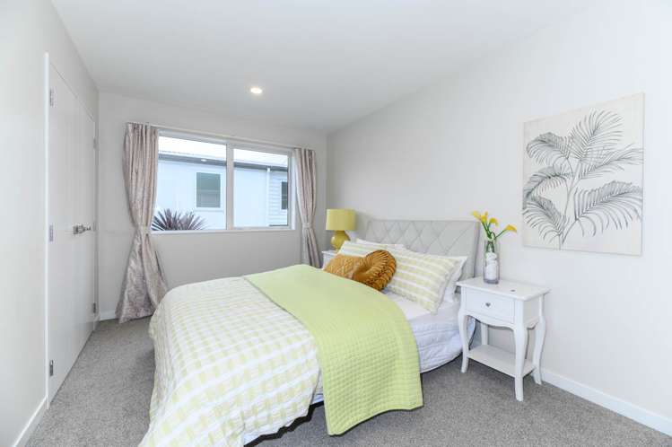 39 Remuremu Street Long Bay_28