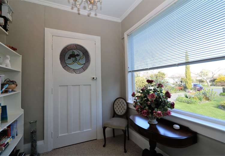 38 Victoria Street Carterton_5