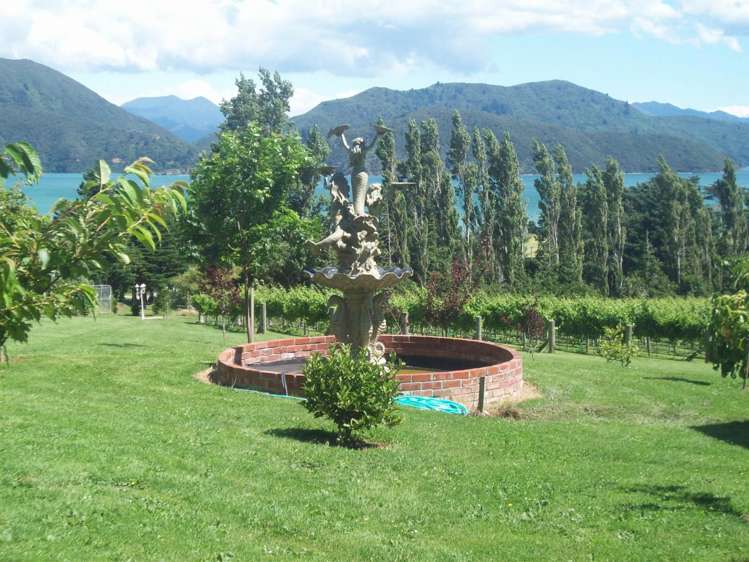 5742 Kenepuru Road Kenepuru Sound_13